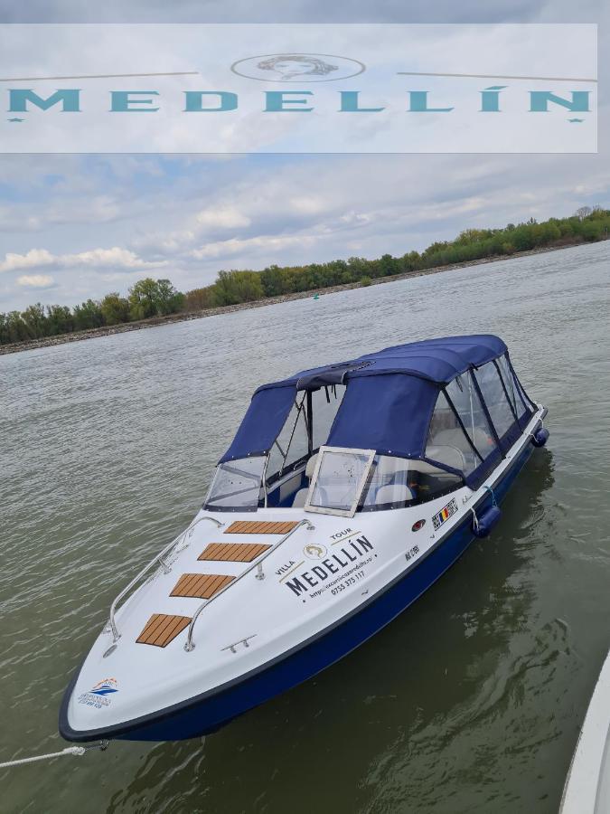 pensiunea medellin Tulcea Esterno foto