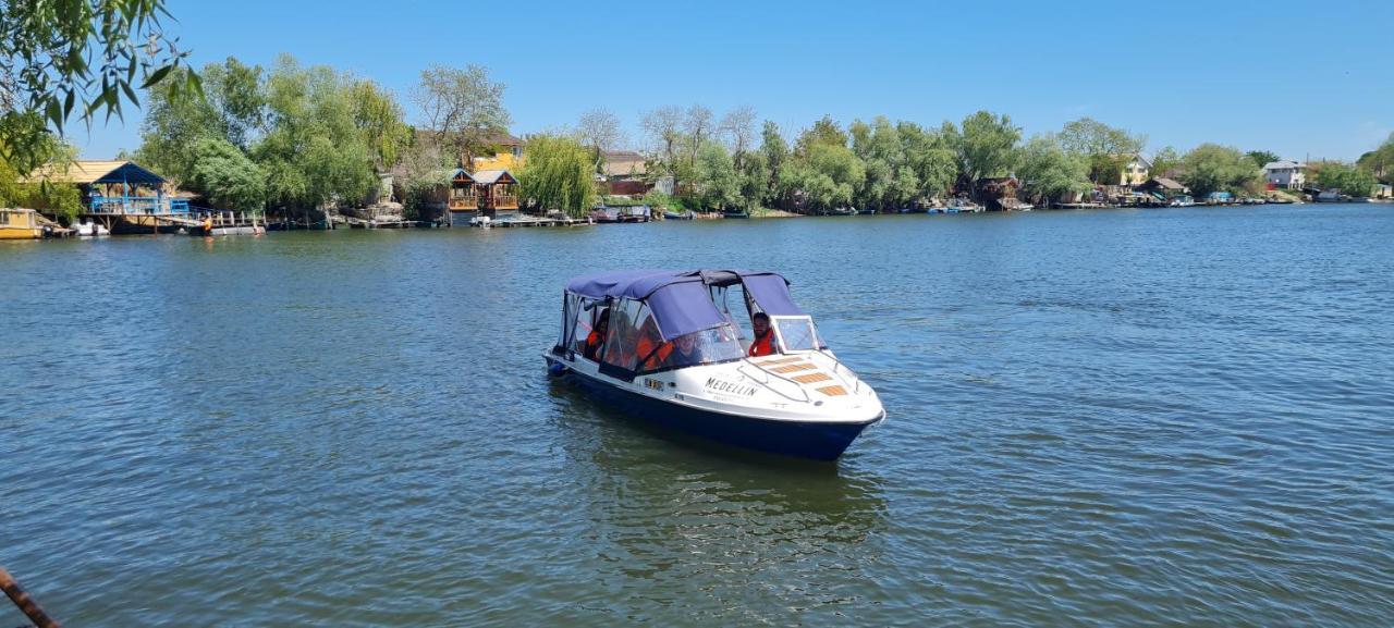 pensiunea medellin Tulcea Esterno foto